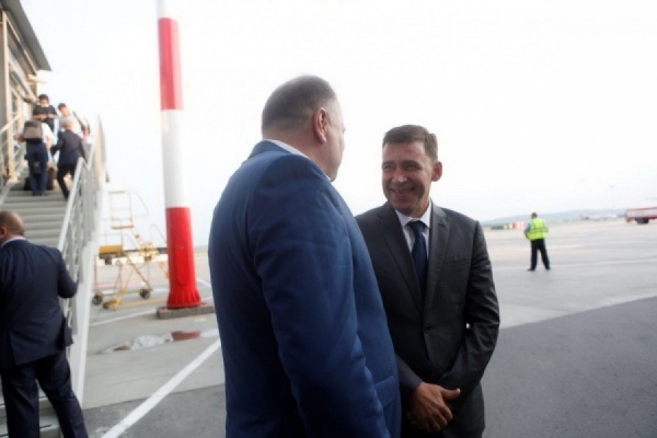 Цуканов провел первое совещание с губернаторами УрФО - Фото 1
