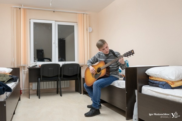 Студенты из Екатеринбурга могут создать российский символ общежития - Фото 1