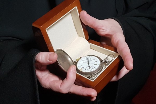 В Ревде нашли швейцарские карманные часы лейб-медика царской семьи Евгения Боткина - Фото 1