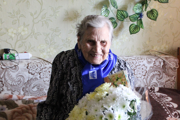 Старейшему работнику почты на Урале исполнилось 103 года - Фото 1