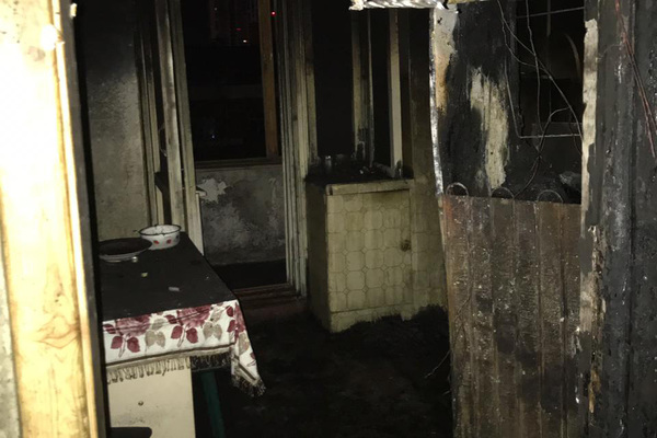 СК начал проверку по факту пожара в многоэтажке Екатеринбурга, где погибли мать и сын - Фото 1