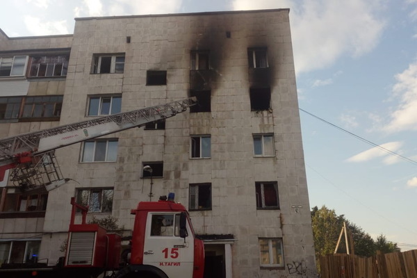 В Нижнем Тагиле скончался хозяин квартиры, который от взрыва газа вылетел в окно  - Фото 1