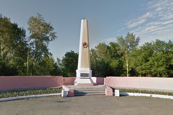 Администрацию Алапаевска через суд обяжут восстановить мемориал на площади Революции - Фото 1