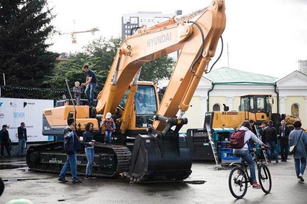 Многотонная техника исполнит виртуозные трюки в ЕЦПКиО - Фото 1