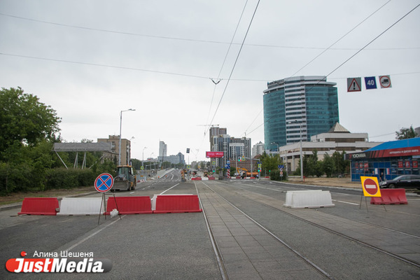 Трамваи пустят по Макаровскому мосту 16 сентября - Фото 1