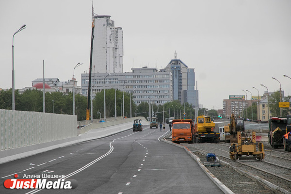 В Екатеринбурге завтра в последний раз перекроют Макаровский мост - Фото 1