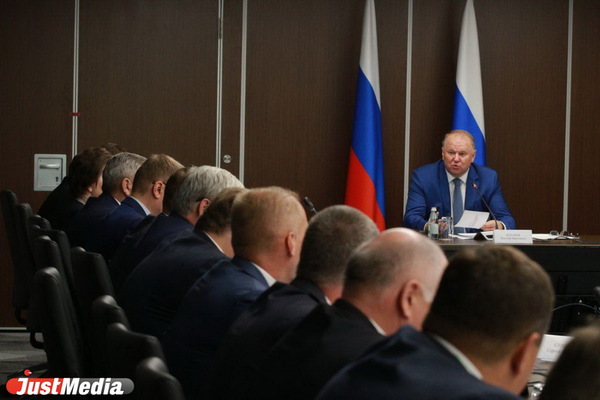 Полпред Цуканов пожаловался Путину на нарушения в реализации нацпроектов - Фото 1