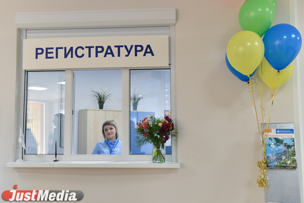 В Екатеринбурге после ремонта открыли два этажа детской поликлиники №5 - Фото 1