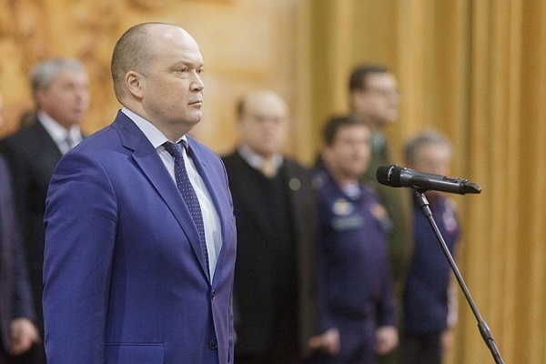 Нового руководителя УФСБ по Свердловской области представили подчиненным - Фото 1