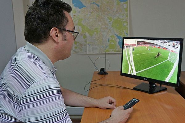 Свердловские льготники получили компенсацию за переход на цифровое телевидение - Фото 1