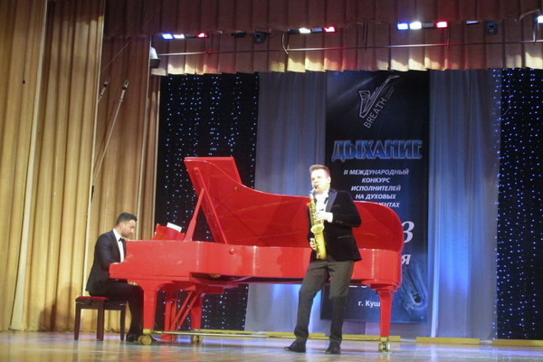 В Кушве прошел чемпионат по исполнению произведений Баха и Генделя на саксофоне и флейте - Фото 1