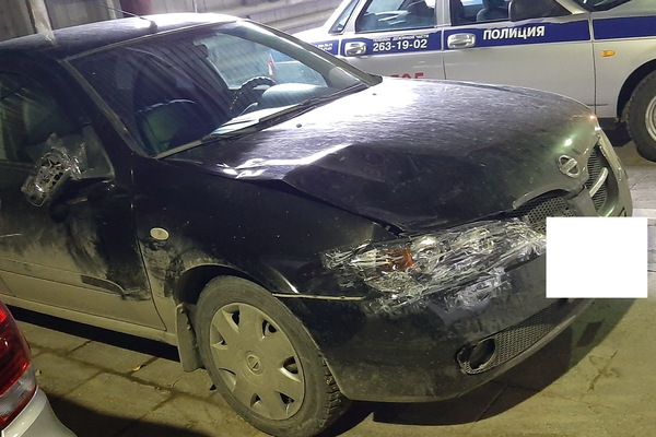 Инспекторы ГИБДД нашли водителя «Ниссана», сбившего насмерть пешехода на Шарташе - Фото 1