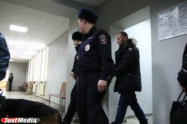 В Екатеринбурге начался суд по избранию меры пресечения Кызласову и Шилиманову - Фото 1