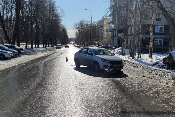 В Екатеринбурге водитель «Лады» сбил ребенка-пешехода - Фото 1