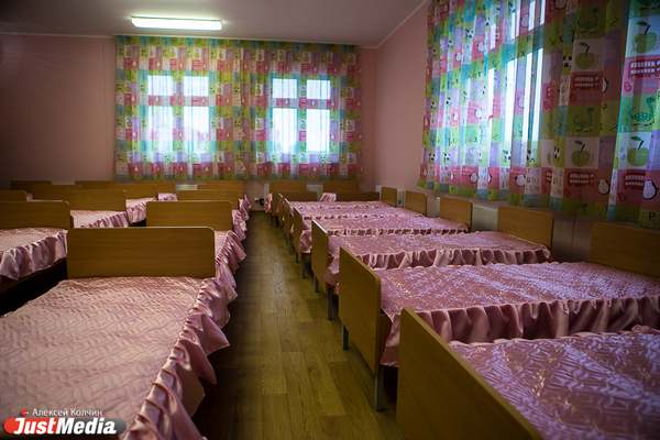 В некоторые городах Свердловской области начнут работать детские садики - Фото 1