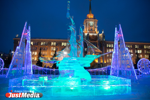 Мэрия Екатеринбурга передумала отказываться от ледового города - Фото 1