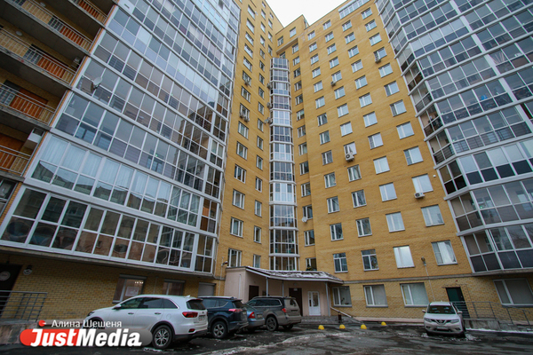 В Екатеринбурге суд оштрафовал застройщика, который построил ЖК на месте дома детского творчества на Советской - Фото 1