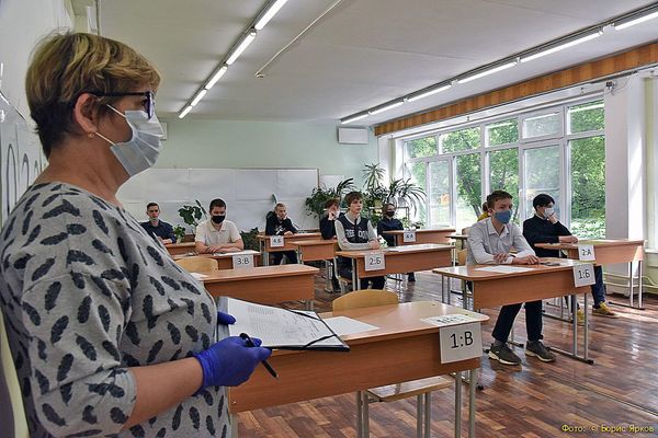 23 тысячи учителей Среднего Урала получат новые выплаты за классное руководство - Фото 1