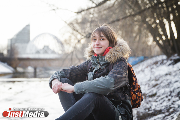 Журналист Мария Войнакова: «Если вы сидите дома на удаленке, пусть вас не пугает серый пейзаж». В Екатеринбурге -8 градусов - Фото 1