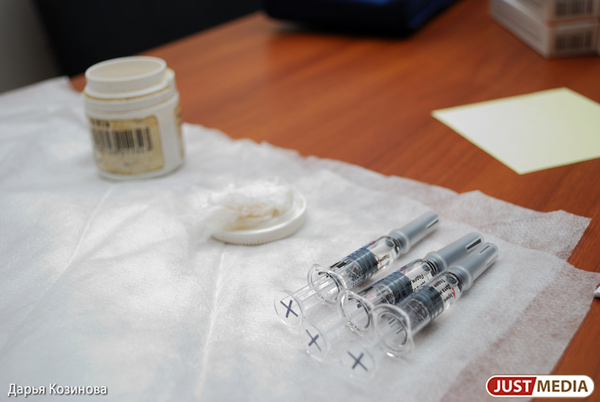 На Среднем Урале стартовала массовая вакцинация от коронавируса - Фото 1