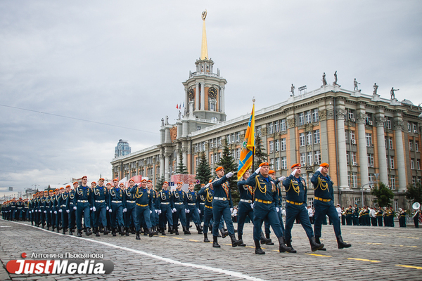 Подготовка к параду 9 Мая в Екатеринбурге начнется с начала апреля - Фото 1