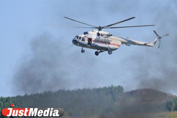 В Саратовской области во время учебного полета столкнулись два вертолета - Фото 1