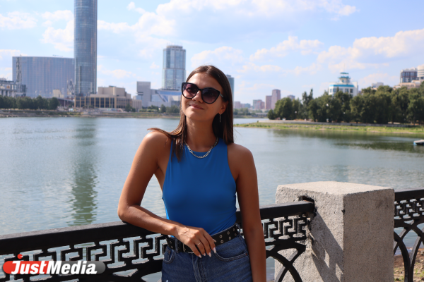 Кристина Тухбатова, гостья из Турции: «Погода очень классная!» В Екатеринбурге +21 градус - Фото 1