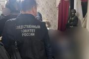В Екатеринбурге предъявили обвинение троим мужчинам, которые жестоко избили прохожего у дома на Черепанова