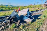 В Челябинской области поезд протаранил оставленную на путях «Ниву»
