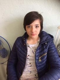 В Екатеринбурге два дня назад ушла из дома и пропала 14-летняя девочка - Фото 2