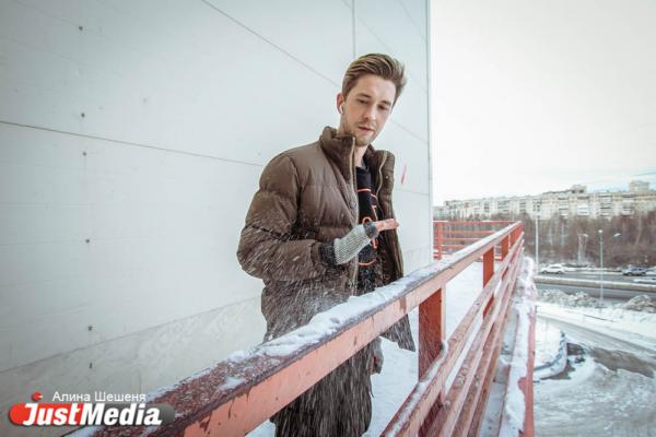 Актер Андрей Назимов: «Я люблю такую погоду, потому что есть предчувствие весны». В Екатеринбурге -5 - Фото 6