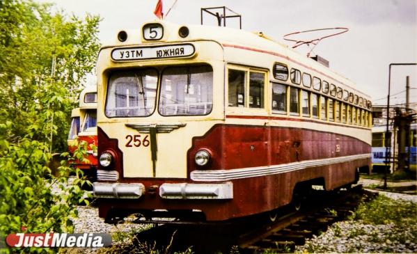 «Вагоны-буфеты и пробки на рельсах». Как работал трамвай в Свердловске в первой половине 1980-х годов в спецпроекте «Е-транспорт» - Фото 11