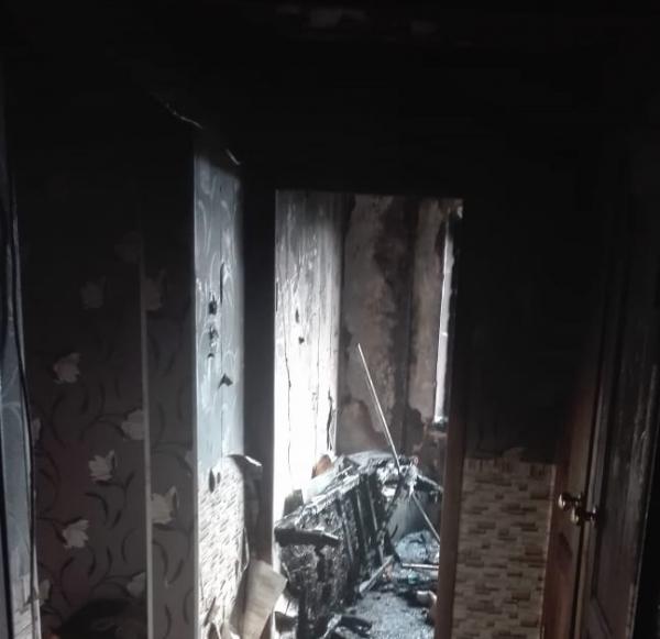 В Екатеринбурге в сгоревшей квартире нашли труп 66-летней женщины  - Фото 2