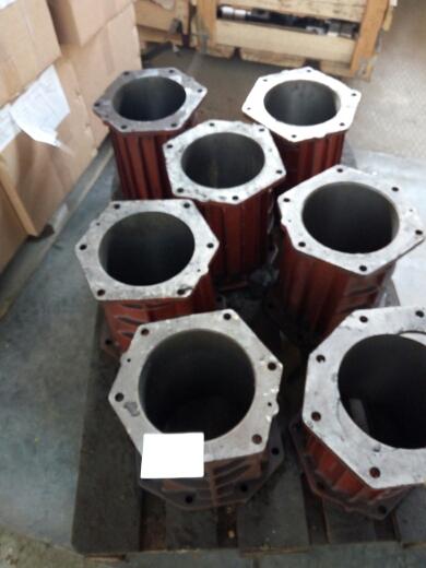 В Екатеринбурге осудили четырех человек, которые украли колеса для локомотива весом 5 тонн - Фото 4