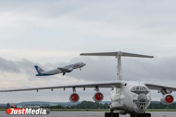 Взлеты и посадки. JustMedia.ru понаблюдал за самолетами в Кольцово - Фото 3