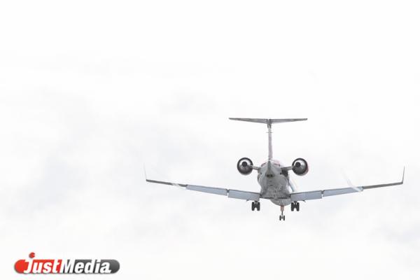Взлеты и посадки. JustMedia.ru понаблюдал за самолетами в Кольцово - Фото 10