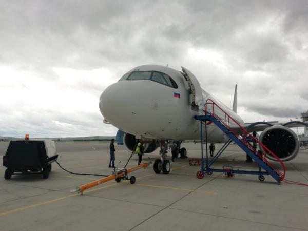 В Екатеринбурге таможенники оформили новенький Airbus A320neo, прибывший из Франции  - Фото 4