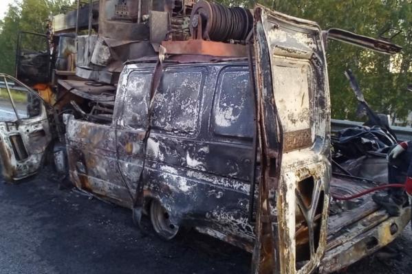 На Тюменском тракте сгорела «Газель» с пассажирами - Фото 2