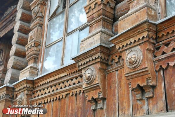 Изящной верандой и расписным потолком с ангелочками и мадонной украсил архитектор дом семьи Трапезниковых - Фото 5