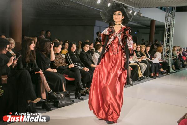 Дизайнеры из Италии и России показали екатеринбуржцам, что сегодня модно - Фото 5
