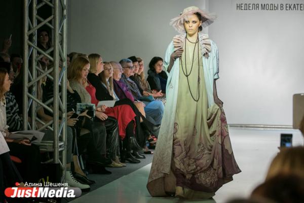 Дизайнеры из Италии и России показали екатеринбуржцам, что сегодня модно - Фото 15