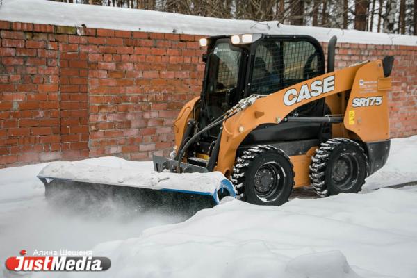  JustMedia.ru показывает новую снегоуборочную технику. ФОТО - Фото 2