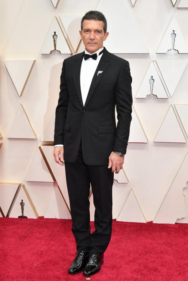 Фотографии любимых звезд Голливуда с красной дорожки «Оскара-2020» - Фото 2