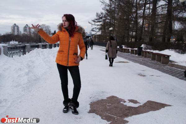 Александра Лагунова, преподаватель Bachata Sensual: «Погода на Урале настолько холодная и хмурая, что я решила добавить немного красок». В Екатеринбурге +4 - Фото 3