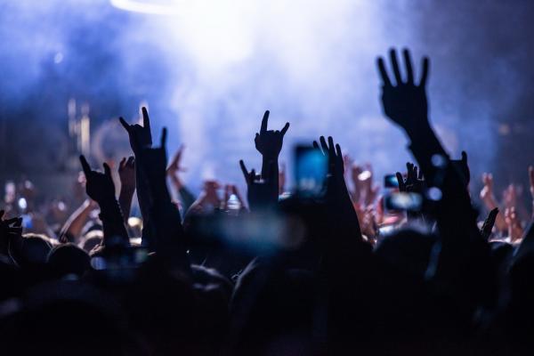 Вчерашний концерт Lindemann в Екатеринбурге разнес площадку Екатеринбург-ЭКСПО и пожалел психику российских фанатов - Фото 16