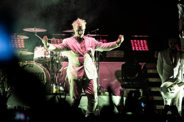 Вчерашний концерт Lindemann в Екатеринбурге разнес площадку Екатеринбург-ЭКСПО и пожалел психику российских фанатов - Фото 21