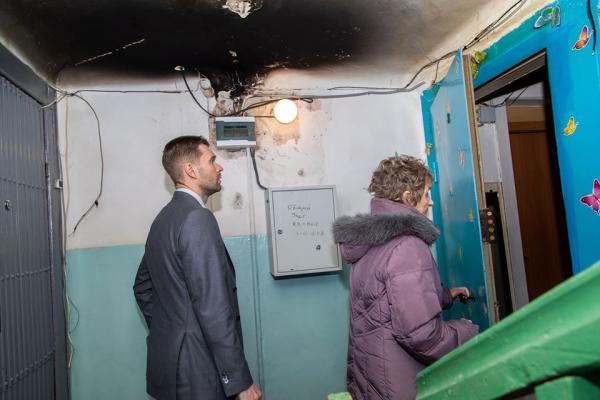 Жители сгоревших домов на Уралмаше попросили возбудить уголовное дело - Фото 4