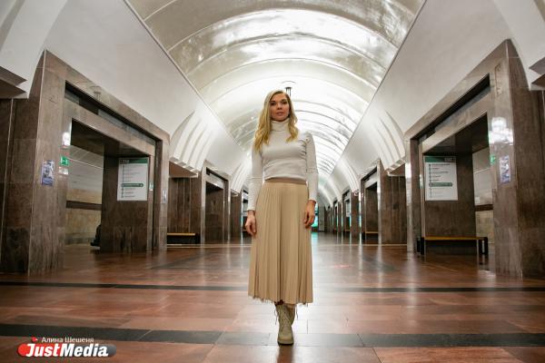 Съемка без солнечного света или как сделать красивые фотографии в Екатеринбургском метрополитене. JustLocation - Фото 12