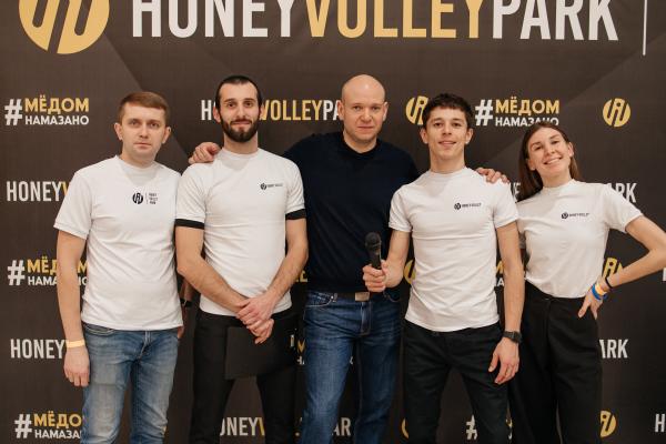 Большой спортивный стартап: как фанаты волейбола открыли зал на 2600 метров в Екатеринбурге - Фото 4