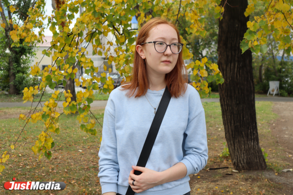 Диляра Шаяхметова, студентка: «Бабье лето сменилось настоящей серой осенью» В Екатеринбурге +4 градуса - Фото 5